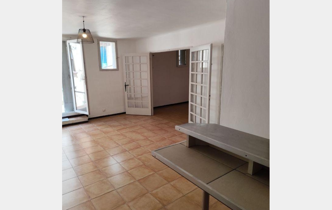 Annonces MANOSQUE : Appartement | GREOUX-LES-BAINS (04800) | 48 m2 | 600 € 